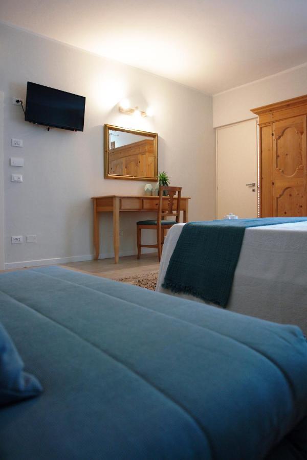 Bed And Breakfast Erilla Centenaro Екстер'єр фото
