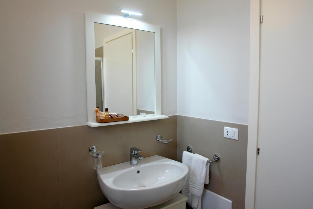 Bed And Breakfast Erilla Centenaro Екстер'єр фото