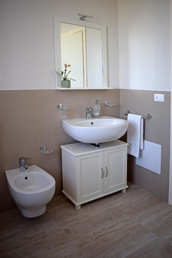 Bed And Breakfast Erilla Centenaro Екстер'єр фото